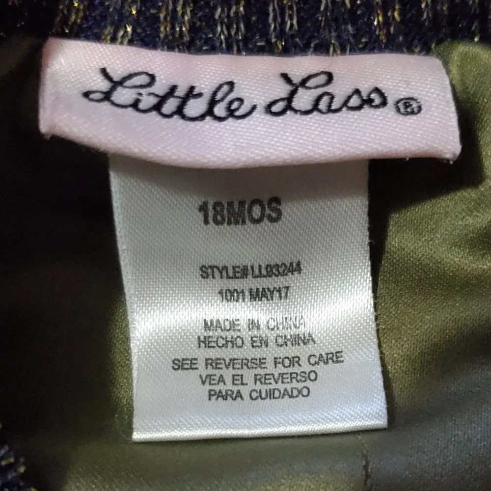 Girls Jacket, 18 months, zippered, quilted satin with embroidered design. - Picture 5 of 6